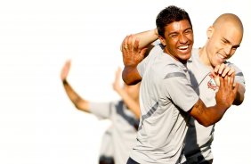 Paulinho durante treino do Corinthians realizado no CT Joaquim Grava