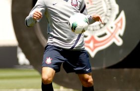 Paolo Guerrero durante treino do Corinthians realizado no CT Joaquim Grava