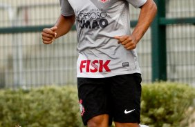 Romarinho do Corinthians comemora aps marca gol contra a equipe do Sport durante partida vlida pelo Campeonato Brasileiro realizado no estdio do Pacaembu