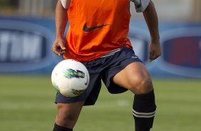 Durante o treino realizado esta tarde no CT Joaquim Grava, localizado no Parque Ecolgico do Tiete. O prximo jogo da equipe ser sbado, dia 06/10 contra o Nautico, nos Aflitos, vlido pela 28 rodada do Campeonato Brasileiro de 2012