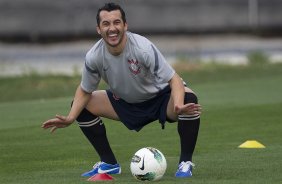 Durante o treino realizado esta tarde no CT Joaquim Grava, localizado no Parque Ecolgico do Tiete. O prximo jogo da equipe ser sbado, dia 06/10 contra o Nautico, nos Aflitos, vlido pela 28 rodada do Campeonato Brasileiro de 2012