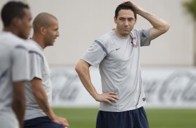 Durante o treino realizado esta tarde no CT Joaquim Grava, localizado no Parque Ecolgico do Tiete. O prximo jogo da equipe ser sbado, dia 06/10 contra o Nautico, nos Aflitos, vlido pela 28 rodada do Campeonato Brasileiro de 2012