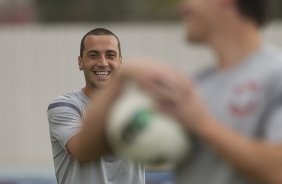 Durante o treino realizado esta tarde no CT Joaquim Grava, localizado no Parque Ecolgico do Tiete. O prximo jogo da equipe ser sbado, dia 06/10 contra o Nautico, nos Aflitos, vlido pela 28 rodada do Campeonato Brasileiro de 2012