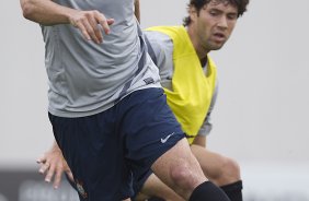 Durante o treino realizado esta tarde no CT Joaquim Grava, localizado no Parque Ecolgico do Tiete. O prximo jogo da equipe ser sbado, dia 06/10 contra o Nautico, nos Aflitos, vlido pela 28 rodada do Campeonato Brasileiro de 2012