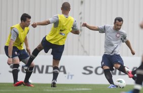 Durante o treino realizado esta tarde no CT Joaquim Grava, localizado no Parque Ecolgico do Tiete. O prximo jogo da equipe ser sbado, dia 06/10 contra o Nautico, nos Aflitos, vlido pela 28 rodada do Campeonato Brasileiro de 2012