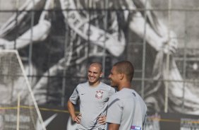 Durante o treino realizado esta tarde no CT Joaquim Grava, localizado no Parque Ecolgico do Tiete. O prximo jogo da equipe ser amanh, quarta-feira, dia 10/10 contra o Flamengo, no Pacaembu, vlido pela 29 rodada do Campeonato Brasileiro de 2012