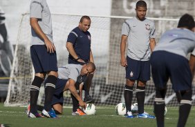 Durante o treino realizado esta tarde no CT Joaquim Grava, localizado no Parque Ecolgico do Tiete. O prximo jogo da equipe ser amanh, quarta-feira, dia 10/10 contra o Flamengo, no Pacaembu, vlido pela 29 rodada do Campeonato Brasileiro de 2012