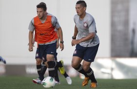 Durante o treino realizado esta tarde no CT Joaquim Grava, localizado no Parque Ecolgico do Tiete. O prximo jogo da equipe ser amanh, quarta-feira, dia 10/10 contra o Flamengo, no Pacaembu, vlido pela 29 rodada do Campeonato Brasileiro de 2012