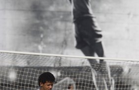 Durante o treino realizado esta tarde no CT Joaquim Grava, localizado no Parque Ecolgico do Tiete. O prximo jogo da equipe ser amanh, quarta-feira, dia 10/10 contra o Flamengo, no Pacaembu, vlido pela 29 rodada do Campeonato Brasileiro de 2012