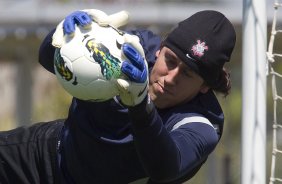 Durante o treino realizado esta manh no CT Joaquim Grava, localizado no Parque Ecolgico do Tiete. O prximo jogo da equipe ser quarta-feira, dia 17/10 contra o Cruzeiro, no estdio Melo, em Varginha/MG, vlido pela 31 rodada do Campeonato Brasileiro de 2012