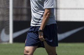 Durante o treino realizado esta manh no CT Joaquim Grava, localizado no Parque Ecolgico do Tiete. O prximo jogo da equipe ser quarta-feira, dia 17/10 contra o Cruzeiro, no estdio Melo, em Varginha/MG, vlido pela 31 rodada do Campeonato Brasileiro de 2012