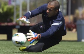 Durante o treino realizado esta manh no CT Joaquim Grava, localizado no Parque Ecolgico do Tiete. O prximo jogo da equipe ser quarta-feira, dia 17/10 contra o Cruzeiro, no estdio Melo, em Varginha/MG, vlido pela 31 rodada do Campeonato Brasileiro de 2012