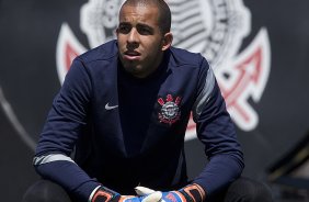 Durante o treino realizado esta manh no CT Joaquim Grava, localizado no Parque Ecolgico do Tiete. O prximo jogo da equipe ser quarta-feira, dia 17/10 contra o Cruzeiro, no estdio Melo, em Varginha/MG, vlido pela 31 rodada do Campeonato Brasileiro de 2012