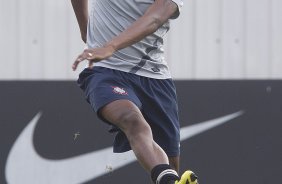 Durante o treino realizado esta tarde no CT Joaquim Grava, localizado no Parque Ecolgico do Tiete. O prximo jogo da equipe ser sbado, dia 27/10 contra o Vasco da Gama, no Pacaembu, vlido pela 33 rodada do Campeonato Brasileiro de 2012