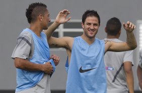 Durante o treino realizado esta tarde no CT Joaquim Grava, localizado no Parque Ecolgico do Tiete. O prximo jogo da equipe ser sbado, dia 27/10 contra o Vasco da Gama, no Pacaembu, vlido pela 33 rodada do Campeonato Brasileiro de 2012