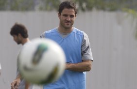 Durante o treino realizado esta tarde no CT Joaquim Grava, localizado no Parque Ecolgico do Tiete. O prximo jogo da equipe ser sbado, dia 27/10 contra o Vasco da Gama, no Pacaembu, vlido pela 33 rodada do Campeonato Brasileiro de 2012