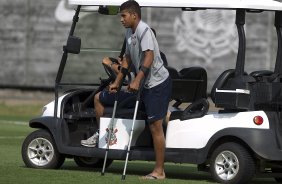 Durante o treino realizado esta tarde no CT Joaquim Grava, localizado no Parque Ecolgico do Tiete. O prximo jogo da equipe ser sbado, dia 27/10 contra o Vasco da Gama, no Pacaembu, vlido pela 33 rodada do Campeonato Brasileiro de 2012