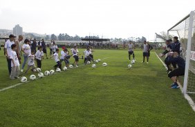 Durante o treino realizado esta tarde no CT Joaquim Grava, localizado no Parque Ecolgico do Tiete. O prximo jogo da equipe ser sbado, dia 10/11, contra o Coritiba, no estdio do Pacaembu, vlido pela 35 rodada do Campeonato Brasileiro de 2012