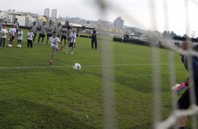 Durante o treino realizado esta tarde no CT Joaquim Grava, localizado no Parque Ecolgico do Tiete. O prximo jogo da equipe ser sbado, dia 10/11, contra o Coritiba, no estdio do Pacaembu, vlido pela 35 rodada do Campeonato Brasileiro de 2012