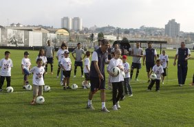 Durante o treino realizado esta tarde no CT Joaquim Grava, localizado no Parque Ecolgico do Tiete. O prximo jogo da equipe ser sbado, dia 10/11, contra o Coritiba, no estdio do Pacaembu, vlido pela 35 rodada do Campeonato Brasileiro de 2012