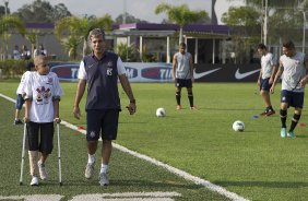 Durante o treino realizado esta tarde no CT Joaquim Grava, localizado no Parque Ecolgico do Tiete. O prximo jogo da equipe ser sbado, dia 10/11, contra o Coritiba, no estdio do Pacaembu, vlido pela 35 rodada do Campeonato Brasileiro de 2012