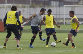 Durante o treino realizado esta tarde no CT Joaquim Grava, localizado no Parque Ecolgico do Tiete. O prximo jogo da equipe ser sbado, dia 10/11, contra o Coritiba, no estdio do Pacaembu, vlido pela 35 rodada do Campeonato Brasileiro de 2012