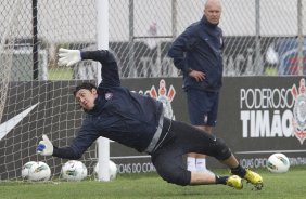 Durante o treino realizado esta tarde no CT Joaquim Grava, localizado no Parque Ecolgico do Tiete. O prximo jogo da equipe ser amanh, sbado, dia 10/11, contra o Coritiba, no estdio do Pacaembu, vlido pela 35 rodada do Campeonato Brasileiro de 2012