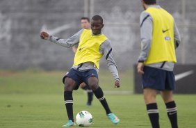 Durante o treino realizado esta tarde no CT Joaquim Grava, localizado no Parque Ecolgico do Tiete. O prximo jogo da equipe ser amanh, sbado, dia 10/11, contra o Coritiba, no estdio do Pacaembu, vlido pela 35 rodada do Campeonato Brasileiro de 2012