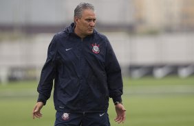 Durante o treino realizado esta tarde no CT Joaquim Grava, localizado no Parque Ecolgico do Tiete. O prximo jogo da equipe ser amanh, sbado, dia 10/11, contra o Coritiba, no estdio do Pacaembu, vlido pela 35 rodada do Campeonato Brasileiro de 2012