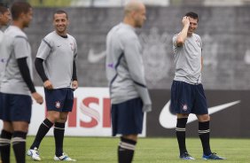 Durante o treino realizado esta tarde no CT Joaquim Grava, localizado no Parque Ecolgico do Tiete. O prximo jogo da equipe ser amanh, sbado, dia 10/11, contra o Coritiba, no estdio do Pacaembu, vlido pela 35 rodada do Campeonato Brasileiro de 2012