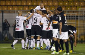 Durante a partida entre Corinthians x Coritiba, realizada esta noite no estádio do Pacaembu, jogo válido pela 35ª rodada do Campeonato Brasileiro de 2012