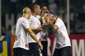 Durante a partida entre Corinthians x Coritiba, realizada esta noite no estdio do Pacaembu, jogo vlido pela 35 rodada do Campeonato Brasileiro de 2012