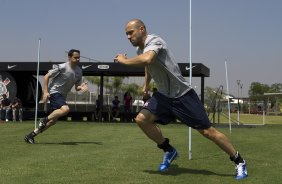 Durante o treino realizado esta manh no CT Joaquim Grava, localizado no Parque Ecolgico do Tiete. O prximo jogo da equipe ser domingo, dia 02/12, contra o So Paulo, no Pacaembu, vlido pela 38 rodada do Campeonato Brasileiro de 2012