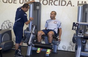 Durante o treino realizado esta manh no CT Joaquim Grava, localizado no Parque Ecolgico do Tiete. O prximo jogo da equipe ser domingo, dia 02/12, contra o So Paulo, no Pacaembu, vlido pela 38 rodada do Campeonato Brasileiro de 2012
