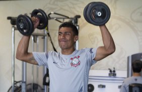 Durante o treino realizado esta manh no CT Joaquim Grava, localizado no Parque Ecolgico do Tiete. O prximo jogo da equipe ser domingo, dia 02/12, contra o So Paulo, no Pacaembu, vlido pela 38 rodada do Campeonato Brasileiro de 2012