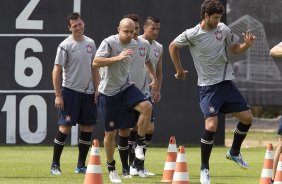 Durante o treino realizado esta manh no CT Joaquim Grava, localizado no Parque Ecolgico do Tiete. O prximo jogo da equipe ser amanh, domingo, dia 02/12, contra o So Paulo, no Pacaembu, vlido pela 38 rodada do Campeonato Brasileiro de 2012