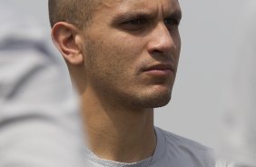 Durante o treino realizado esta manh no CT Joaquim Grava, localizado no Parque Ecolgico do Tiete. O prximo jogo da equipe ser amanh, domingo, dia 02/12, contra o So Paulo, no Pacaembu, vlido pela 38 rodada do Campeonato Brasileiro de 2012