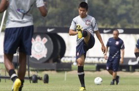Durante o treino realizado esta manh no CT Joaquim Grava, localizado no Parque Ecolgico do Tiete. O prximo jogo da equipe ser amanh, domingo, dia 02/12, contra o So Paulo, no Pacaembu, vlido pela 38 rodada do Campeonato Brasileiro de 2012