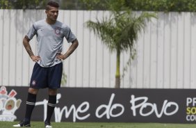 Durante o treino realizado esta manh no CT Joaquim Grava, localizado no Parque Ecolgico do Tiete. O prximo jogo da equipe ser amanh, domingo, dia 02/12, contra o So Paulo, no Pacaembu, vlido pela 38 rodada do Campeonato Brasileiro de 2012