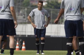 Durante o treino realizado esta manh no CT Joaquim Grava, localizado no Parque Ecolgico do Tiete. O prximo jogo da equipe ser amanh, domingo, dia 02/12, contra o So Paulo, no Pacaembu, vlido pela 38 rodada do Campeonato Brasileiro de 2012