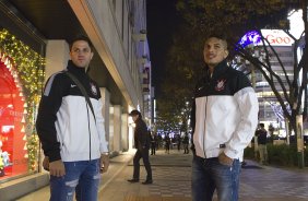 Foram fazer comprar em um shopping perto do hotel, aps o treino do Corinthians esta manh no Wave Stadium Kariya, onde se prepara para disputar o Campeonato Mundial Interclubes organizado pela FIFA, a ser jogado nas cidades de Toyota e Yokohama