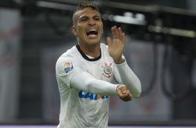 Durante o jogo esta noite entre Corinthians/Brasil x Al Ahly/Egito/Africa, válido pela semi-final do Campeonato Mundial Interclubes organizado pela FIFA, a ser jogado nas cidades de Toyota e Yokohama