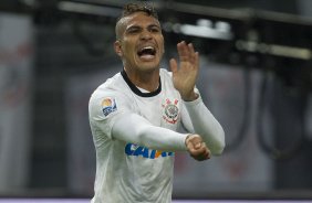 Durante o jogo esta noite entre Corinthians/Brasil x Al Ahly/Egito/Africa, vlido pela semi-final do Campeonato Mundial Interclubes organizado pela FIFA, a ser jogado nas cidades de Toyota e Yokohama