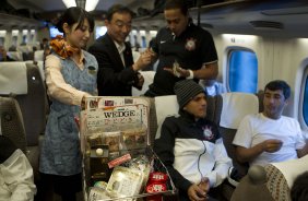 Durante a viagem de Nagoia para Yokohama, onde no dia 16/12, domingo, o time do Corinthians/Brasil joga contra o Chelsea/Inglaterra, pelo titulo de Campeo Mundial Interclubes 2012 organizado pela FIFA, em Yokohama