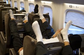 Durante a viagem de Nagoia para Yokohama, onde no dia 16/12, domingo, o time do Corinthians/Brasil joga contra o Chelsea/Inglaterra, pelo titulo de Campeão Mundial Interclubes 2012 organizado pela FIFA, em Yokohama