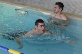 Durante o treino de recuperao do Corinthians, na piscina do Hilton Hotel, esta manh aps o jogo contra o Al Ahly, do Egito/Africa, primeiro jogo da disputa do Campeonato Mundial Interclubes organizado pela FIFA, a ser jogado nas cidades de Toyota e Yokohama