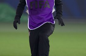 Durante o treino do Corinthians esta noite no Yokohama Stadium, na cidade de Yokohama/Japao; o time se prepara para o jogo contra o Chelsea/Inglaterra, amanh, dia 16/12, domingo, na disputa do titulo de Campeo Mundial Interclubes 2012 organizado pela FIFA - Yokohama/Japan