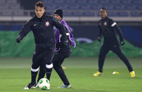 Durante o treino do Corinthians esta noite no Yokohama Stadium, na cidade de Yokohama/Japao; o time se prepara para o jogo contra o Chelsea/Inglaterra, amanh, dia 16/12, domingo, na disputa do titulo de Campeo Mundial Interclubes 2012 organizado pela FIFA - Yokohama/Japan