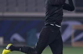 Durante o treino do Corinthians esta noite no Yokohama Stadium, na cidade de Yokohama/Japao; o time se prepara para o jogo contra o Chelsea/Inglaterra, amanhã, dia 16/12, domingo, na disputa do titulo de Campeão Mundial Interclubes 2012 organizado pela FIFA - Yokohama/Japan