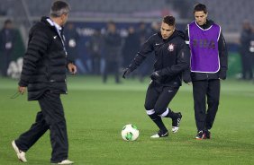 Durante o treino do Corinthians esta noite no Yokohama Stadium, na cidade de Yokohama/Japao; o time se prepara para o jogo contra o Chelsea/Inglaterra, amanh, dia 16/12, domingo, na disputa do titulo de Campeo Mundial Interclubes 2012 organizado pela FIFA - Yokohama/Japan